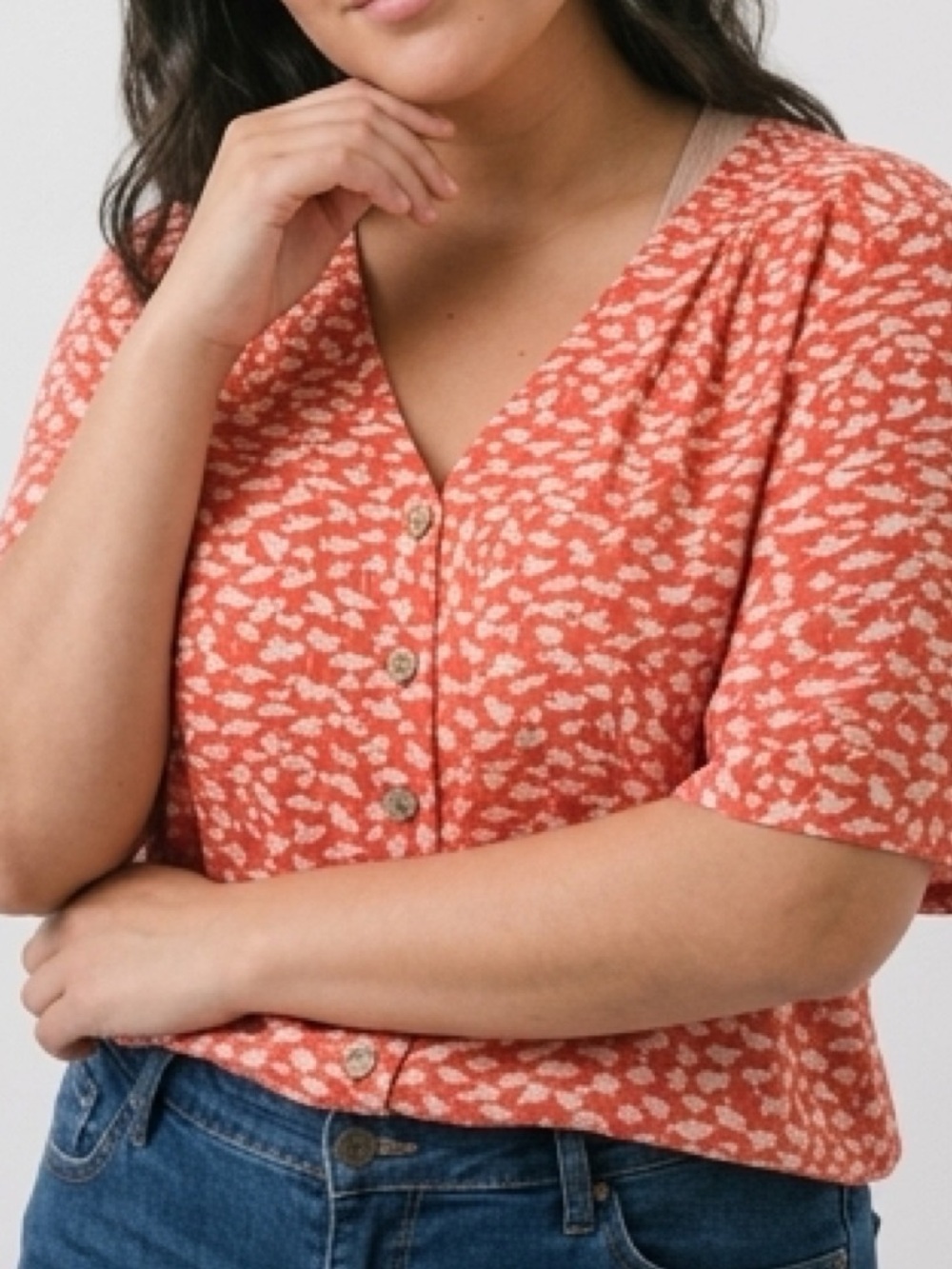 W5 Flower-Print Red Button V-Neck Blouse